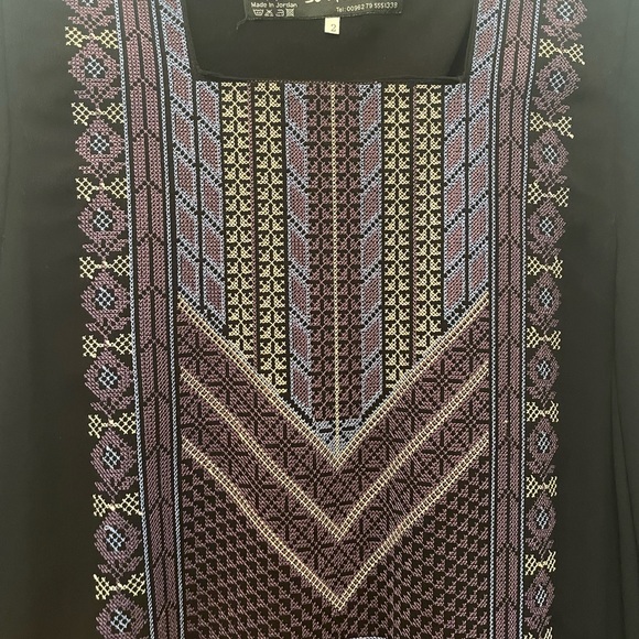 Brand new Middle East thoub - Picture 7 of 12